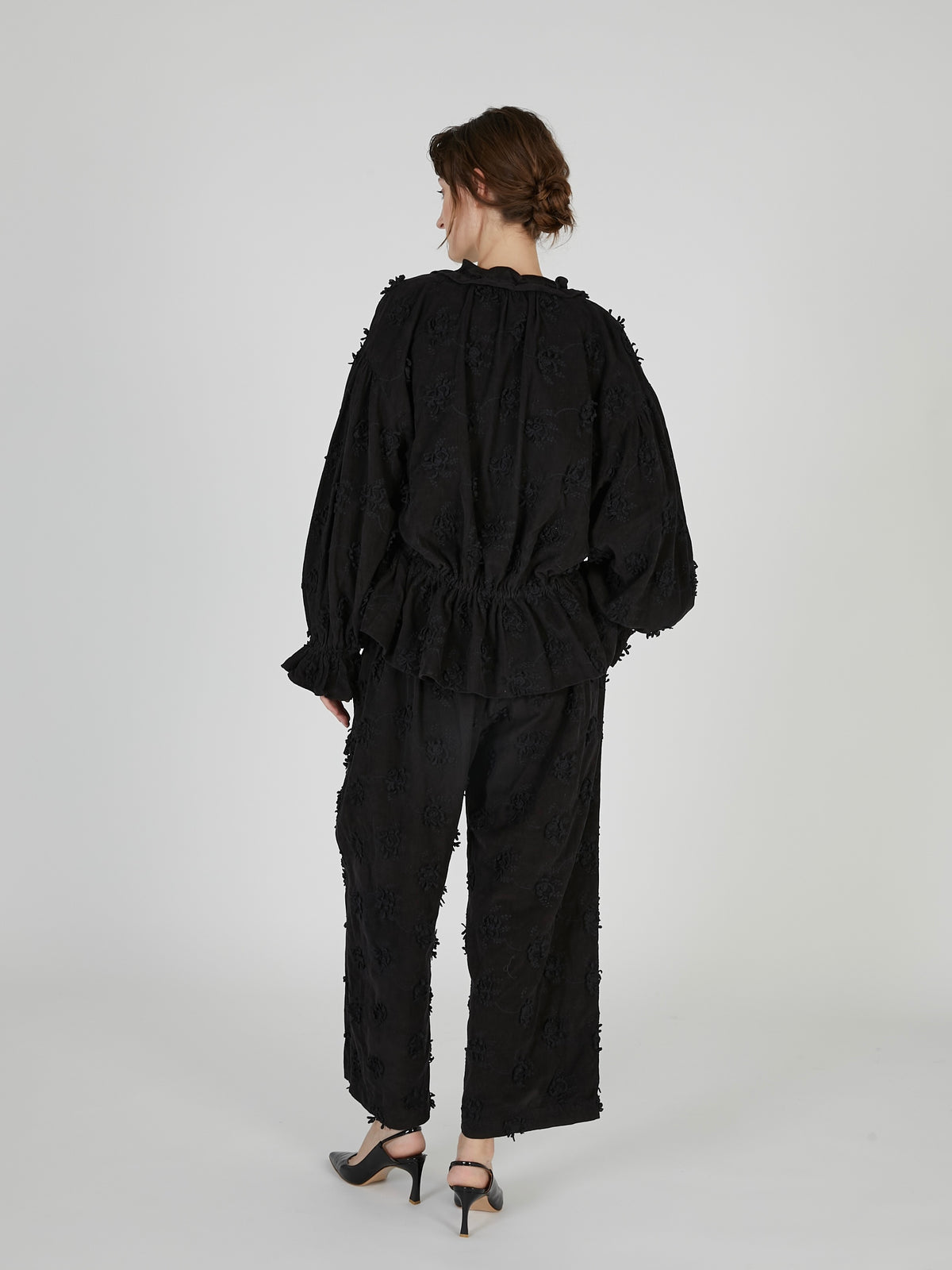 3D embroidery corduroy pants｜BLACK