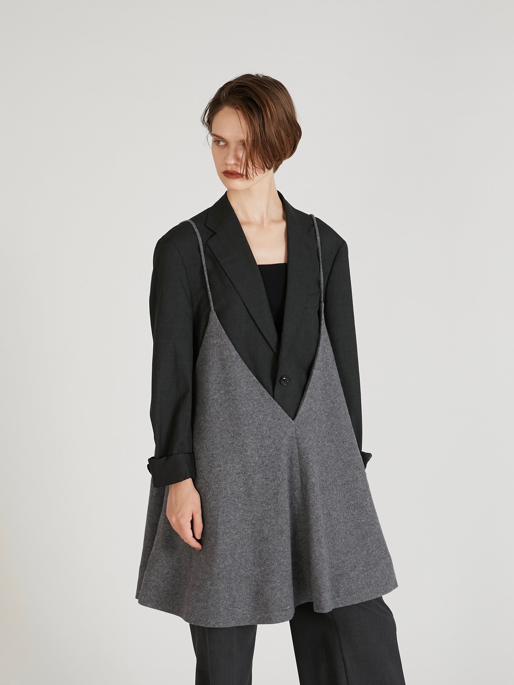 monster cami｜CHARCOAL GRAY