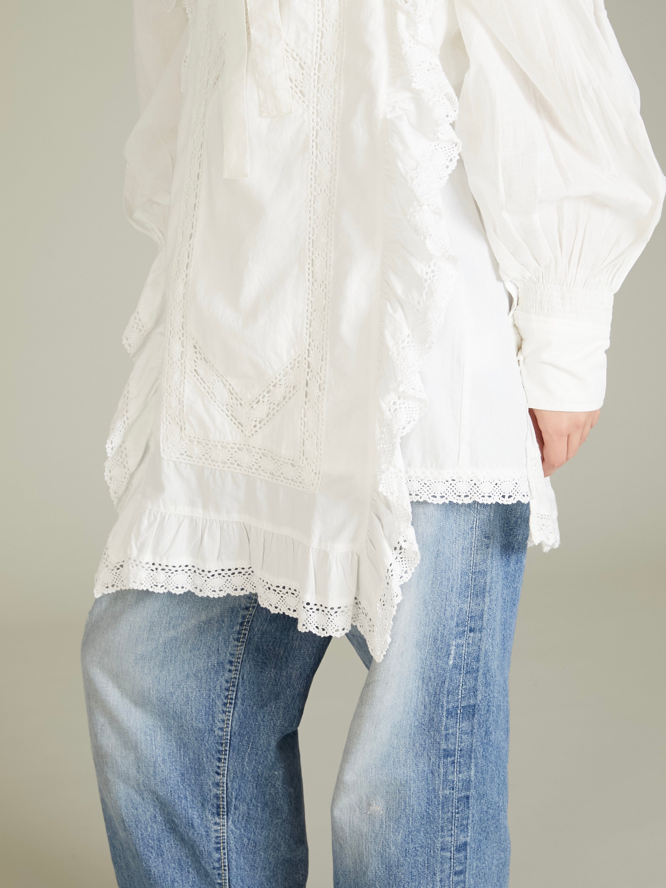 ribbon blouse｜WHITE