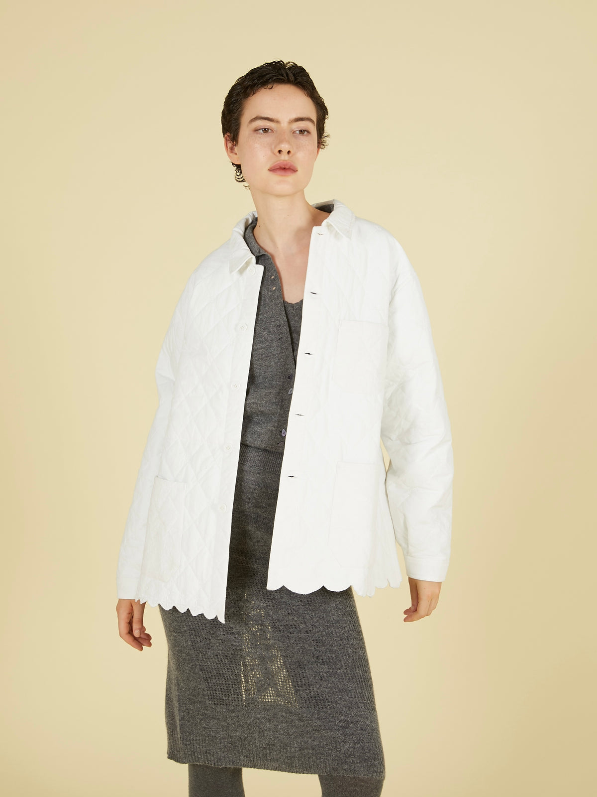 embroidery scallop jacket｜WHITE