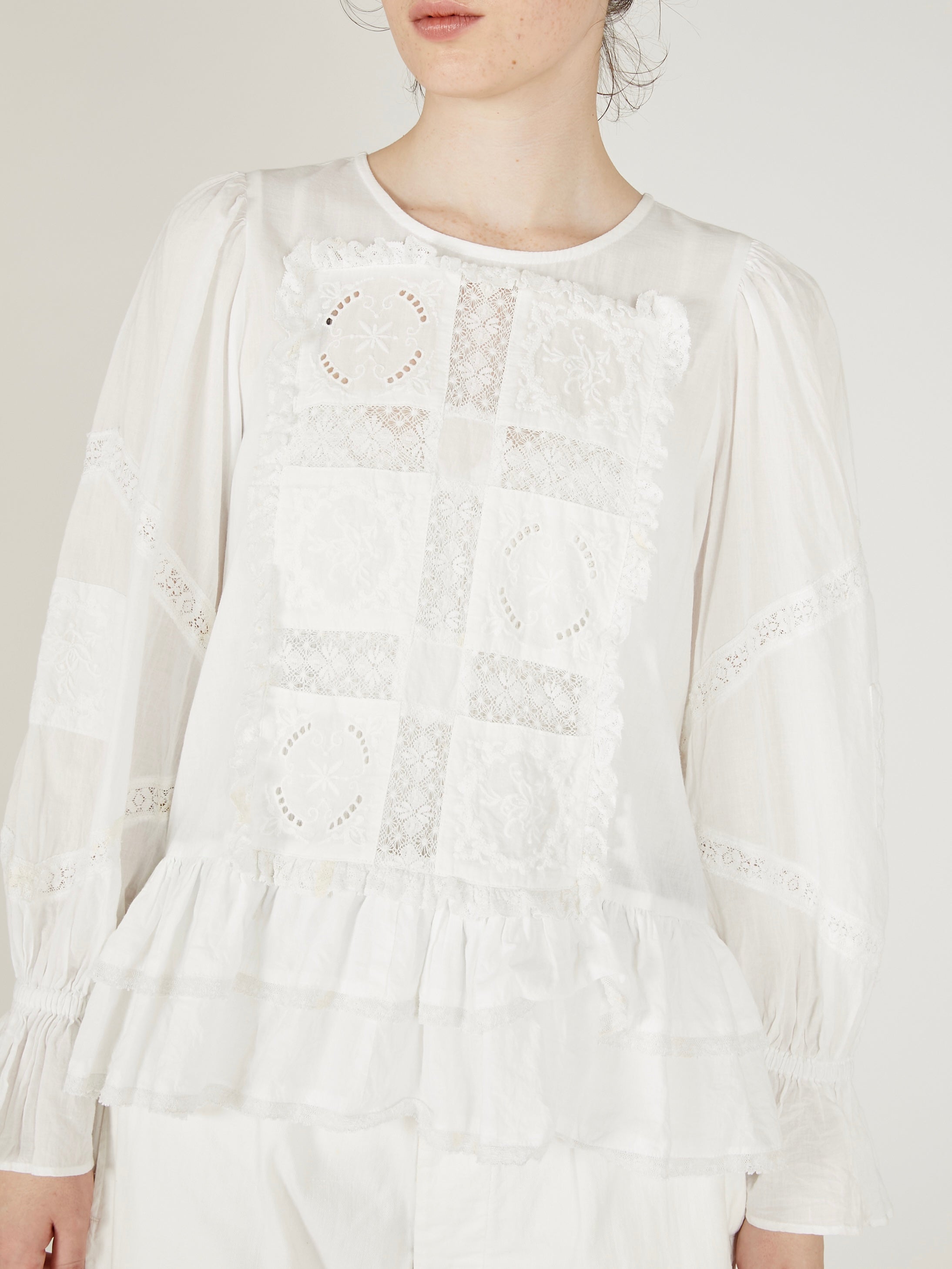 front tapestry 2way sheer bolero｜WHITE