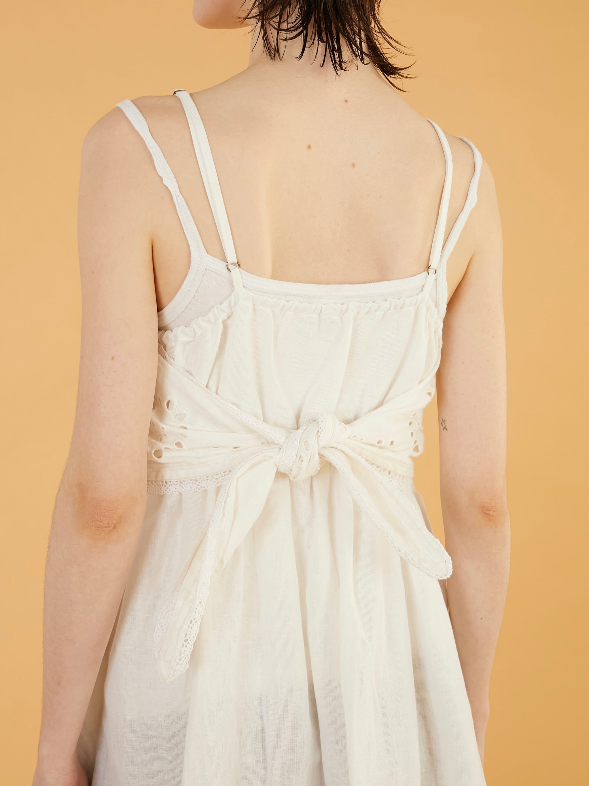 embroidey chief cami onepiece｜WHITE