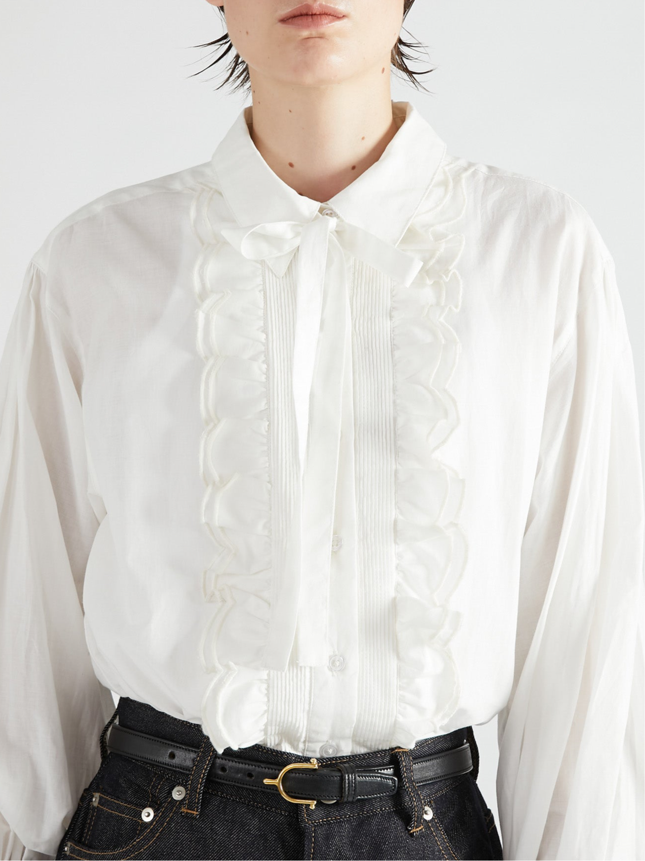 front scallop ribbon blouse｜WHITE