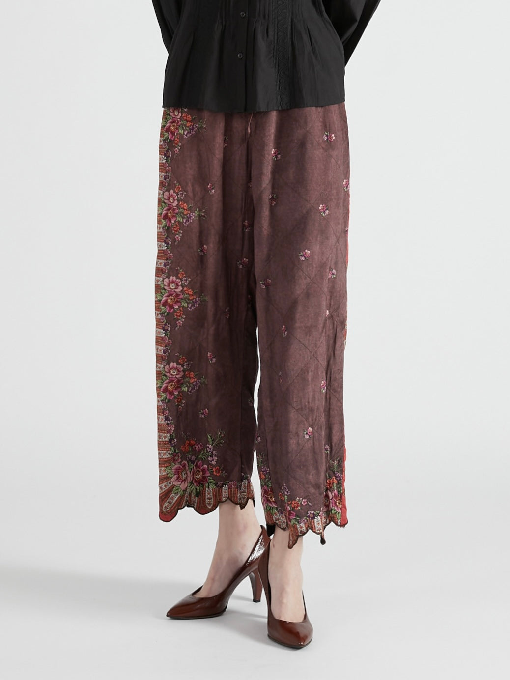 pattern quilt pants｜RED
