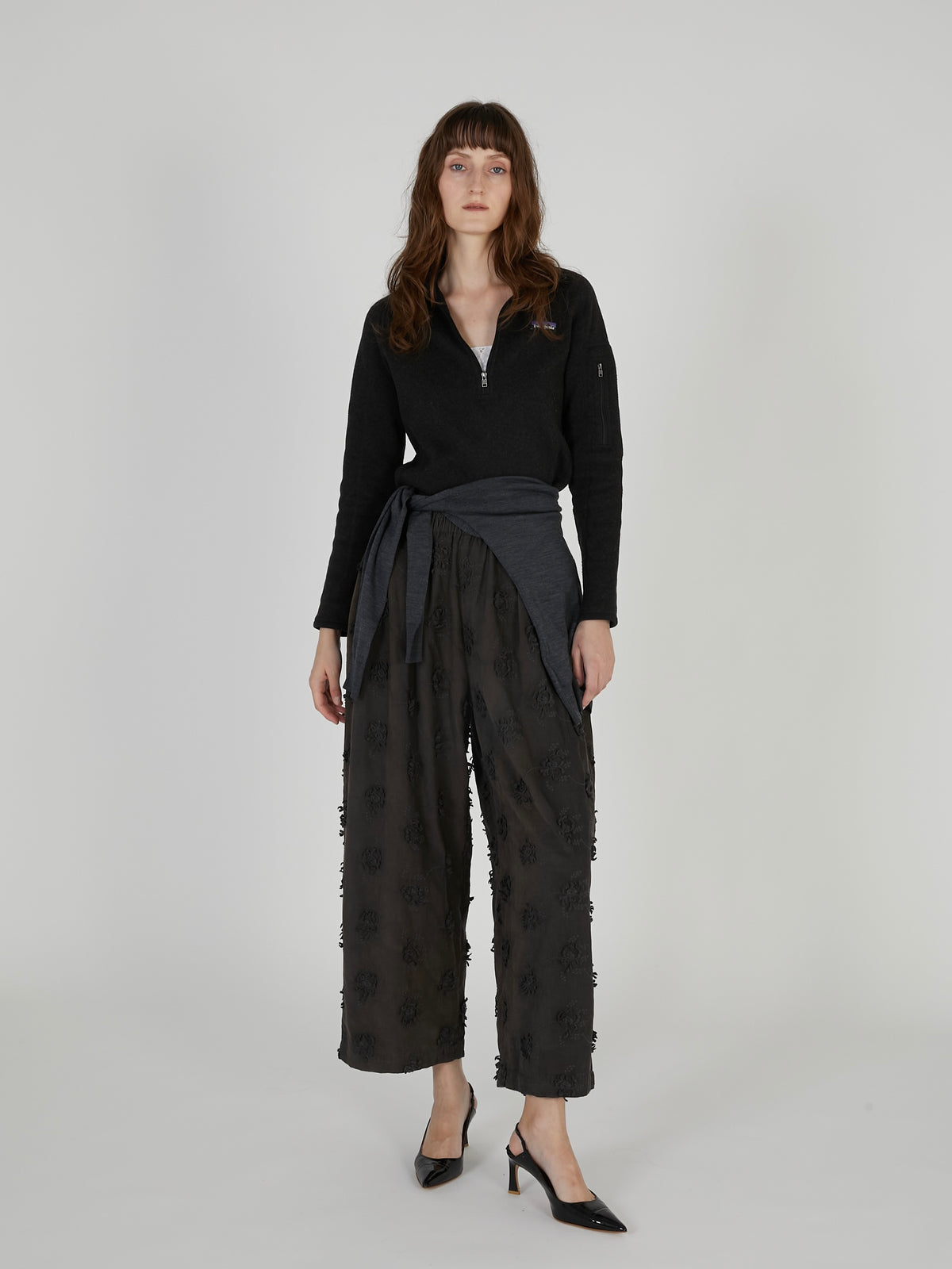 3D embroidery corduroy pants｜GRAY