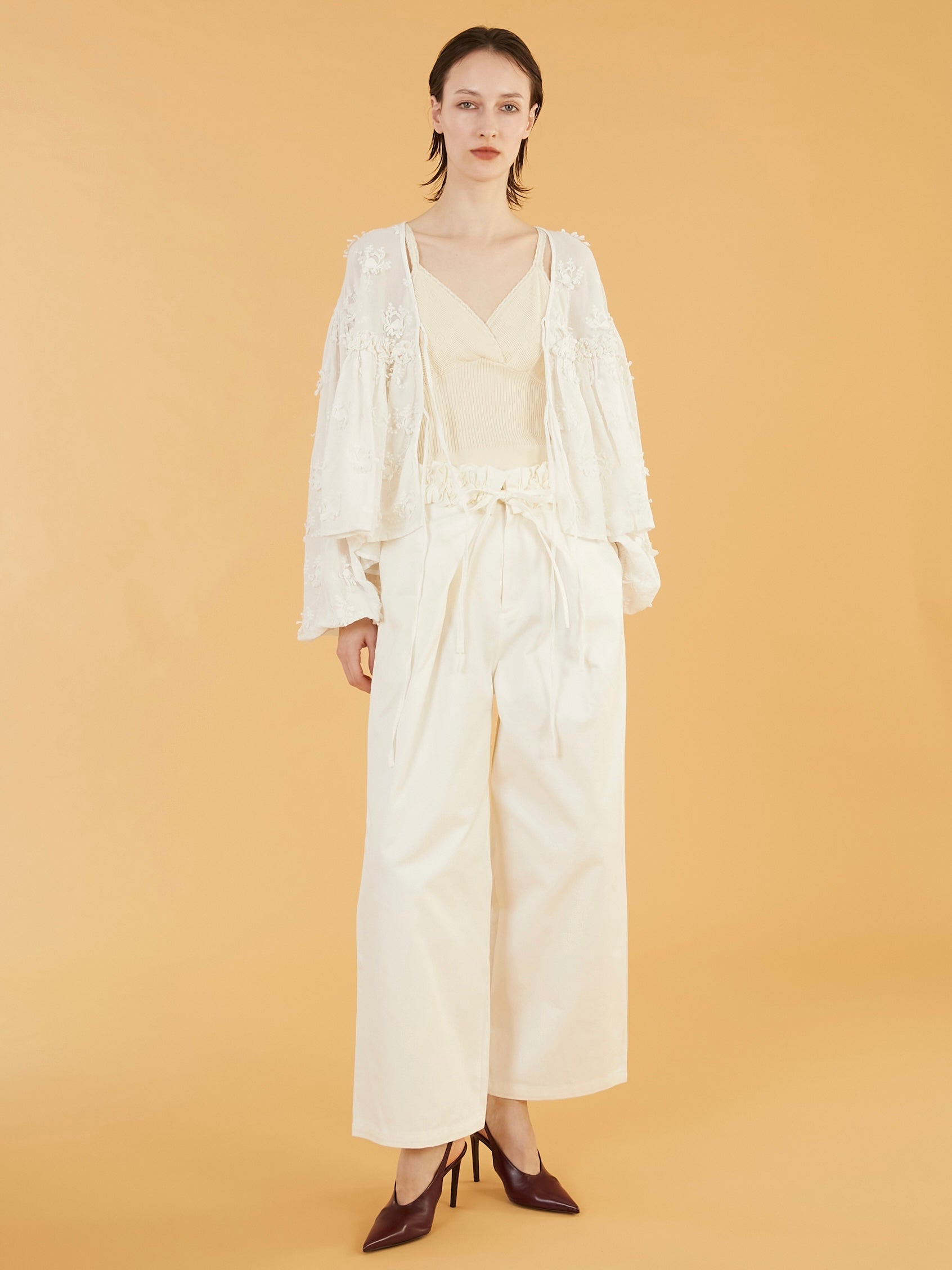 frill belt chino pants｜WHITE