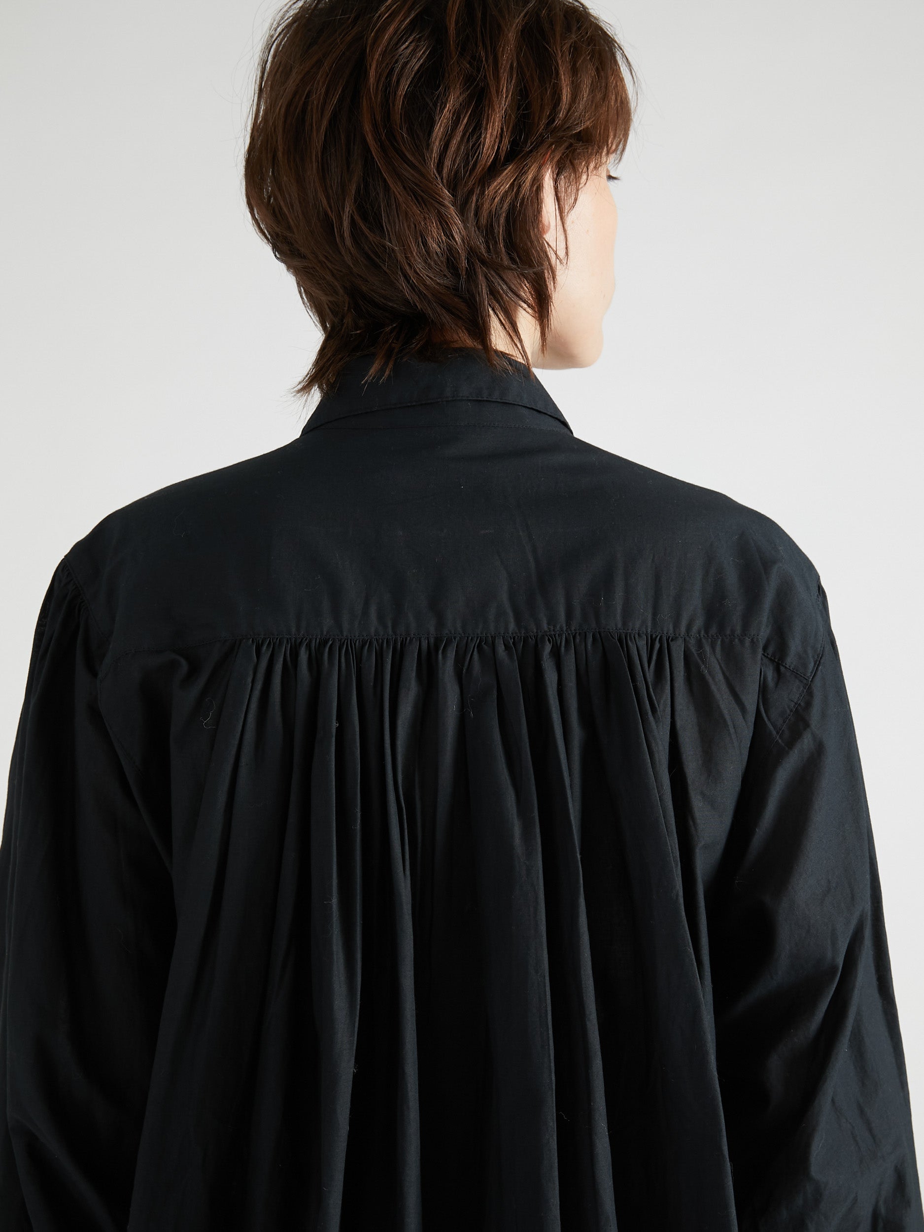front scallop ribbon blouse｜BLACK