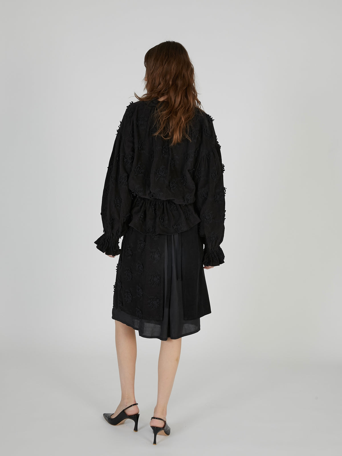 3D embroidery corduroy apron skirt｜BLACK