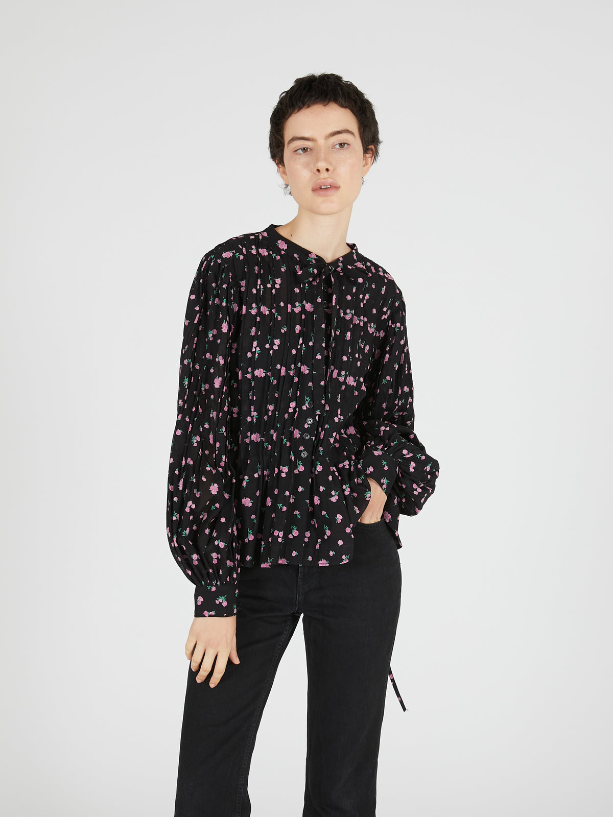hand tuck flare blouse｜MULTI