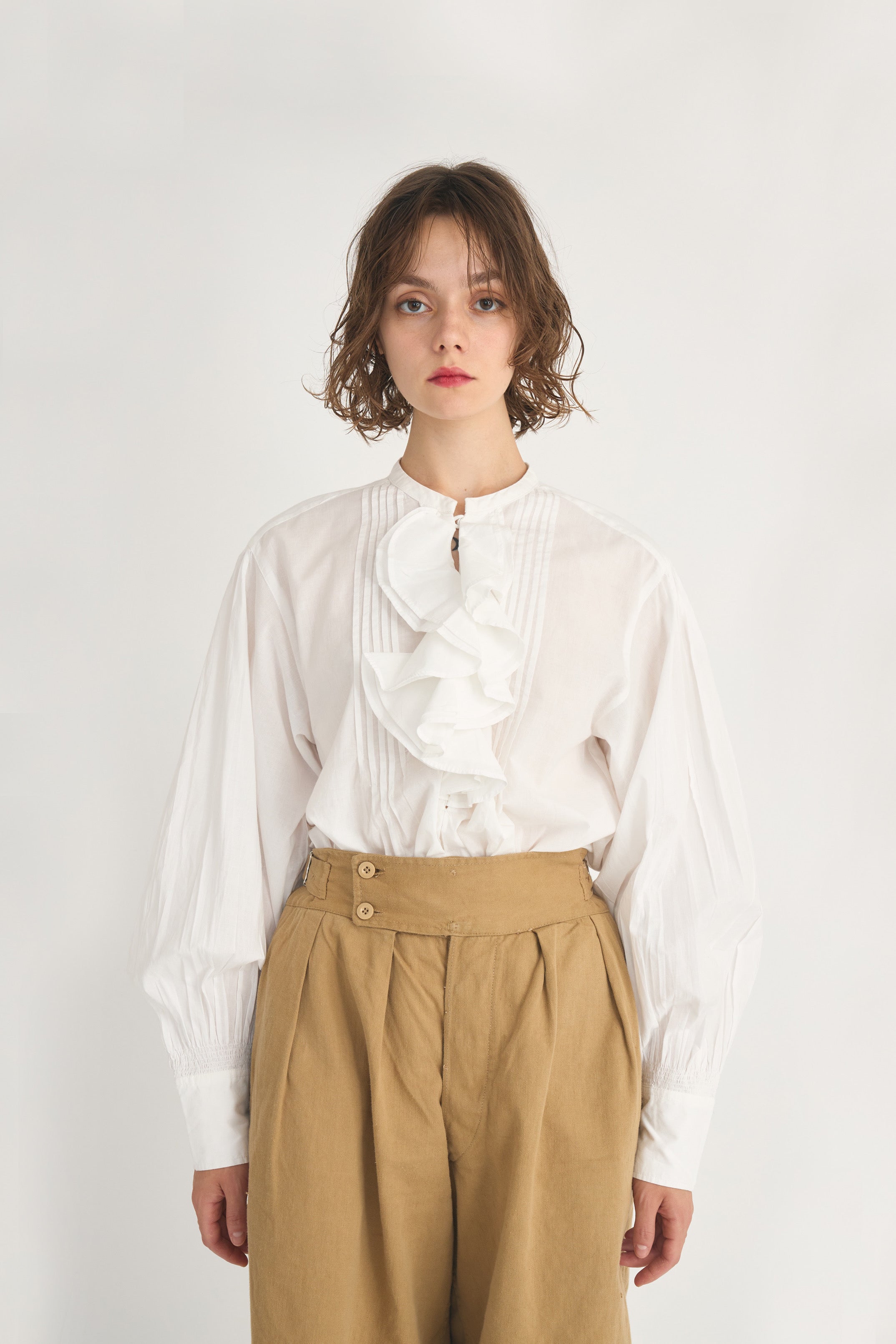 front ruffle blouse│WHITE