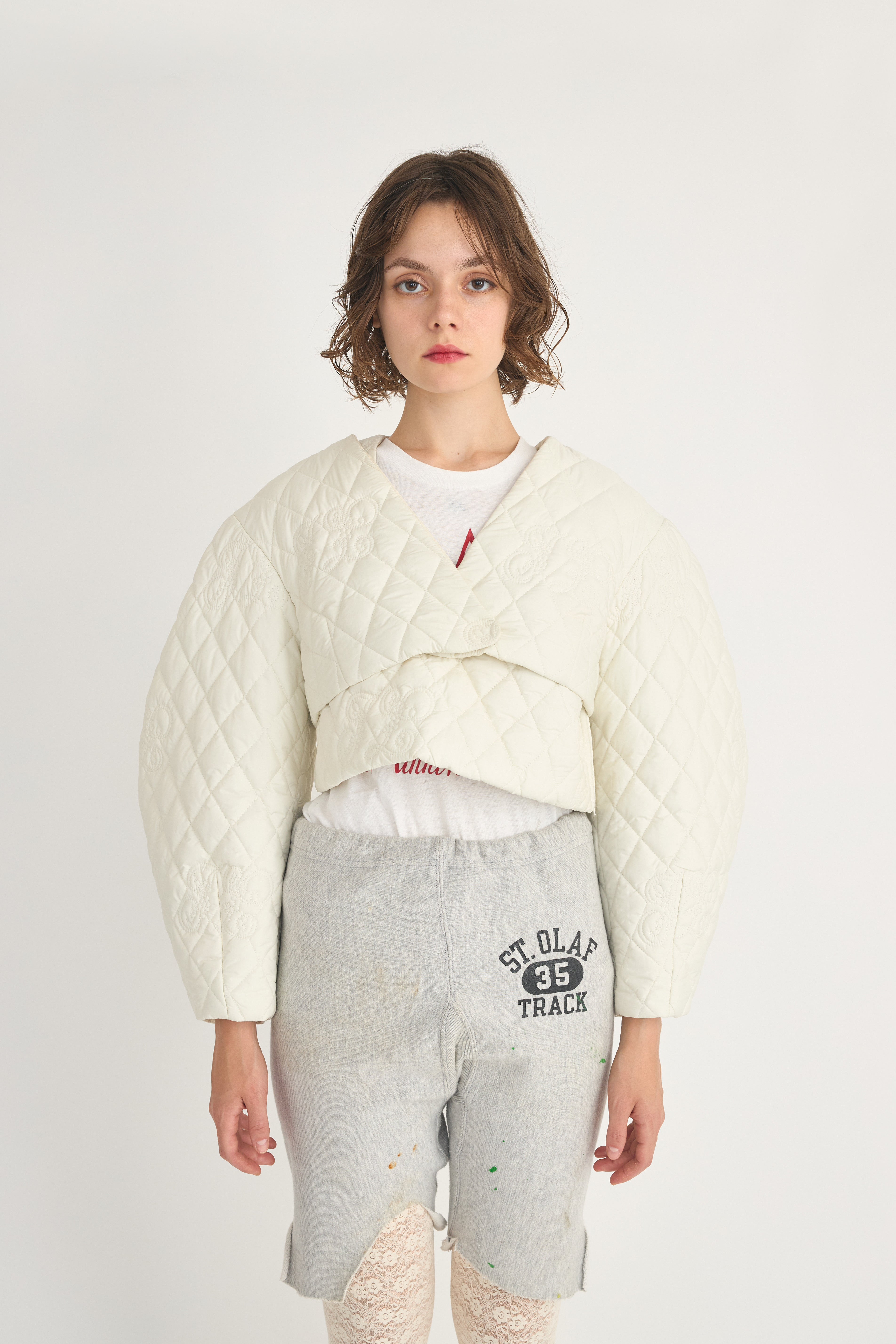 initial quilt cropped jacket│WHITE