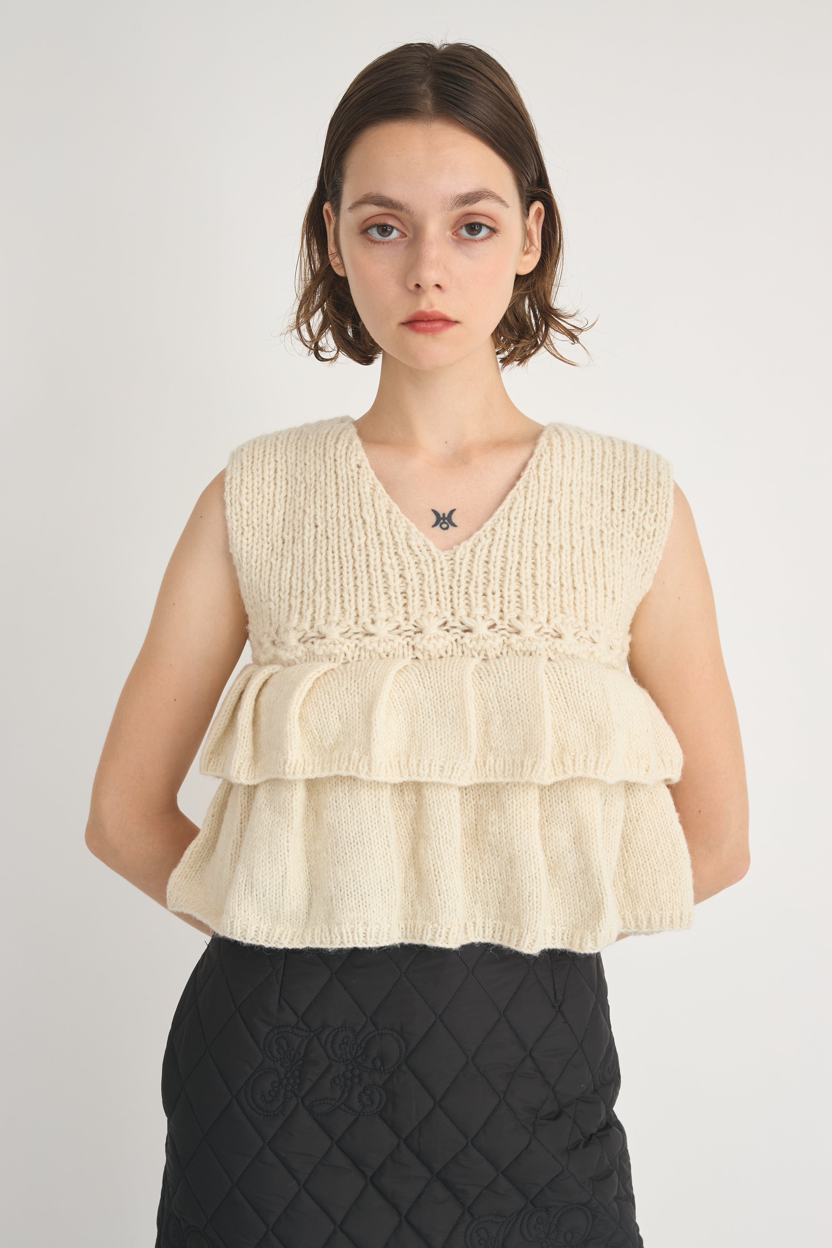 frill knit vest│GRAY