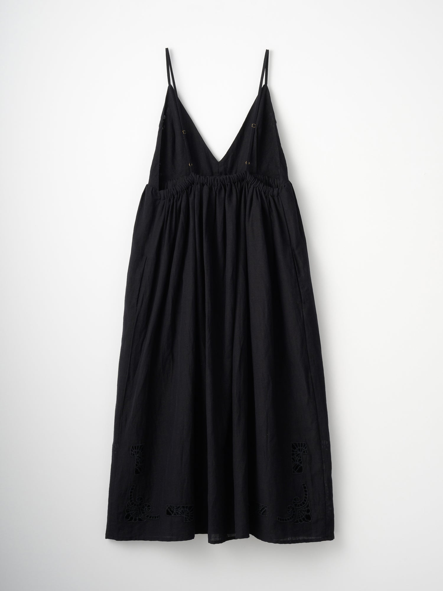 cutwork cami onepiece | BLACK