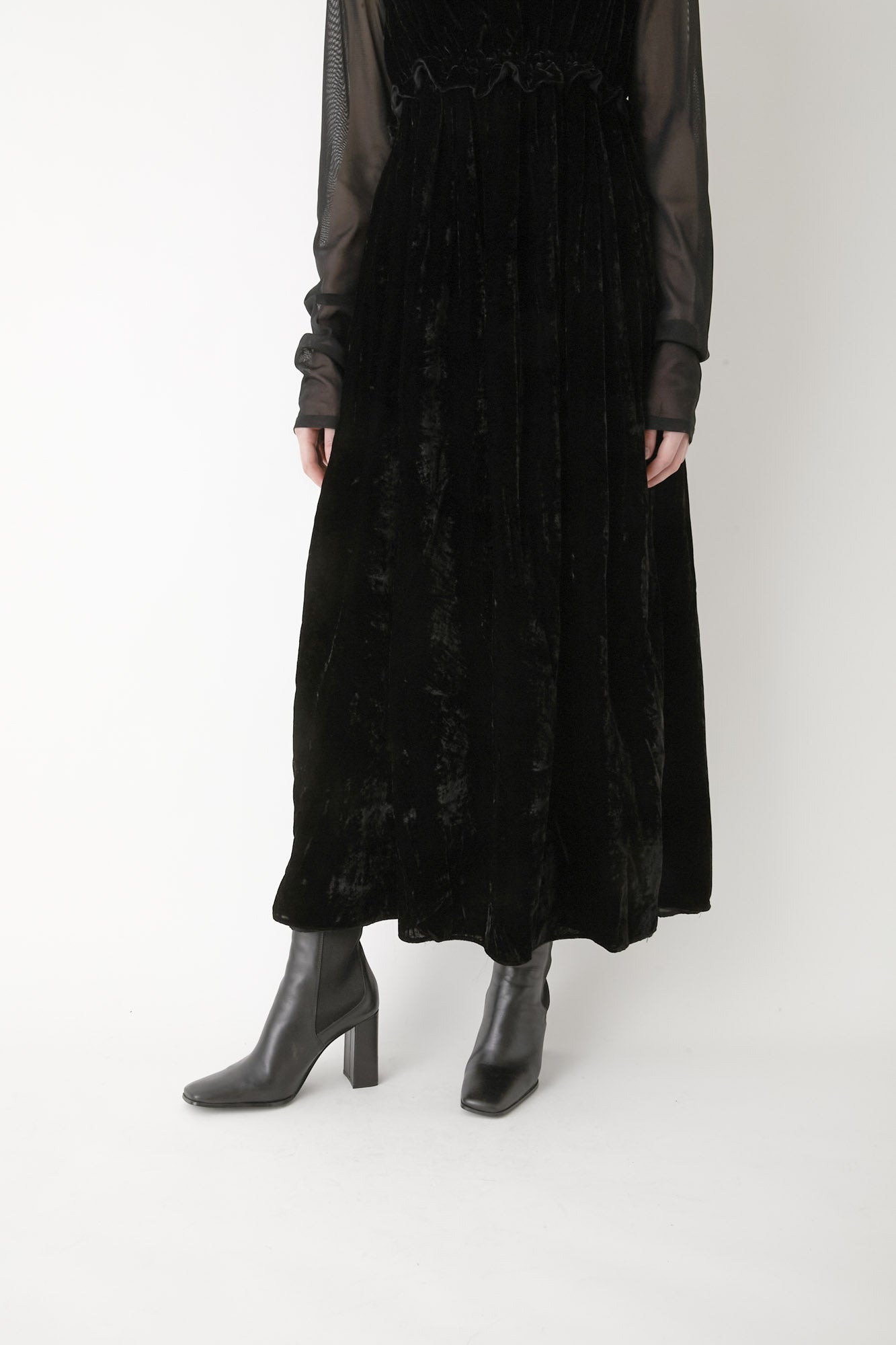 【SECRET SALE】velvet camisole onepiece │ BLACK