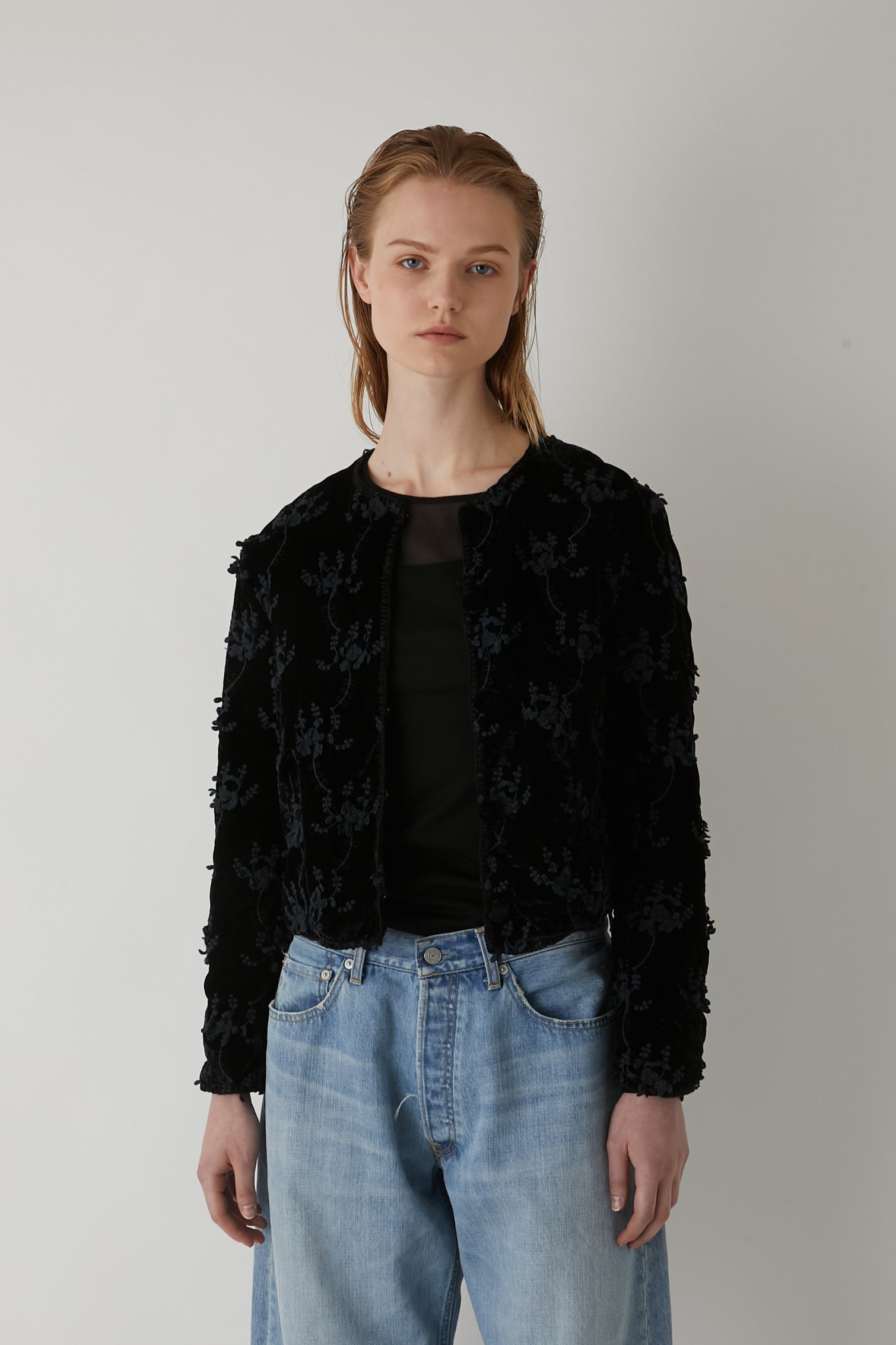 【SECRET SALE】velvet 3D embroidery hand stiching jacket │ BLACK