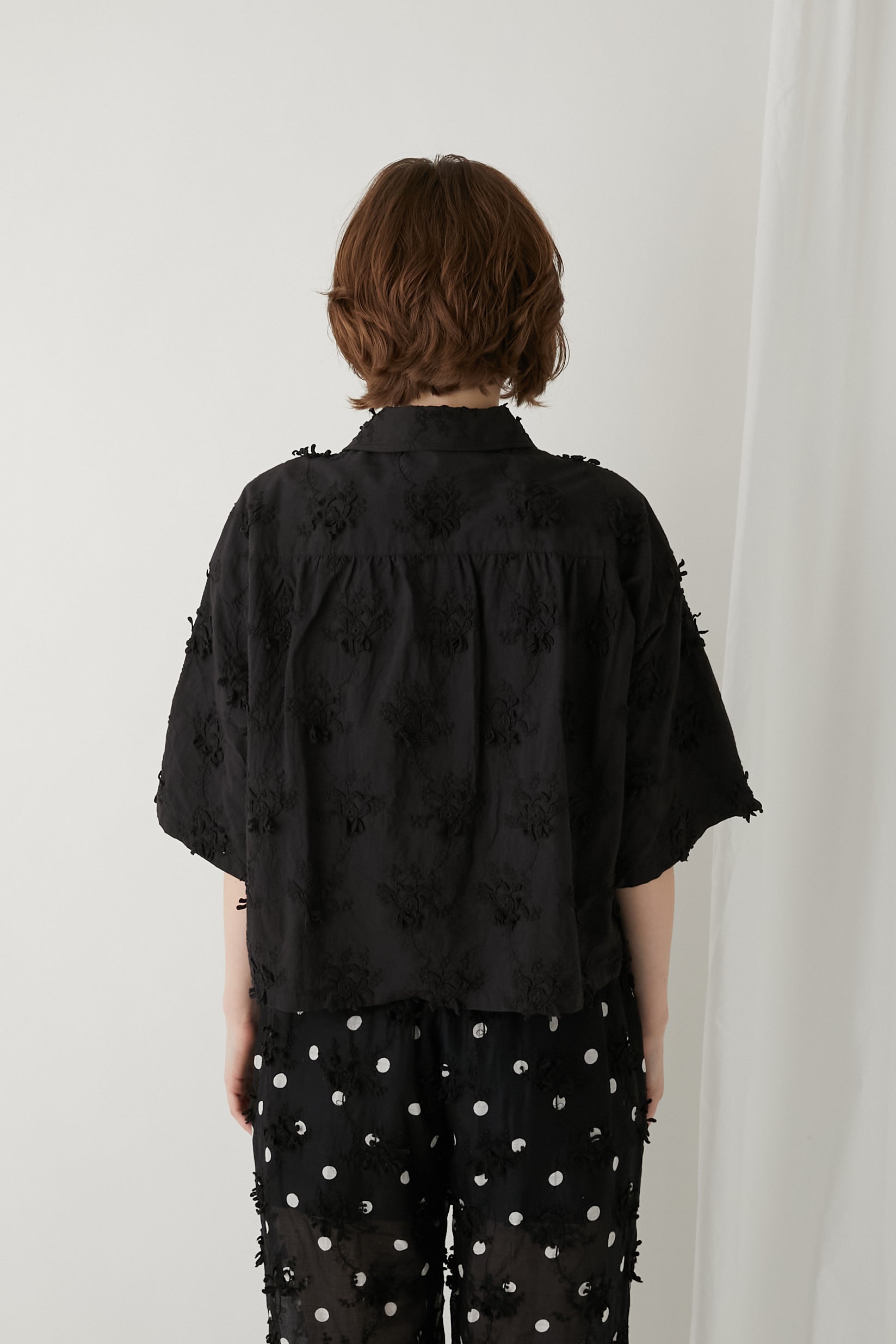 3D embroidery S/S shirts │ BLACK