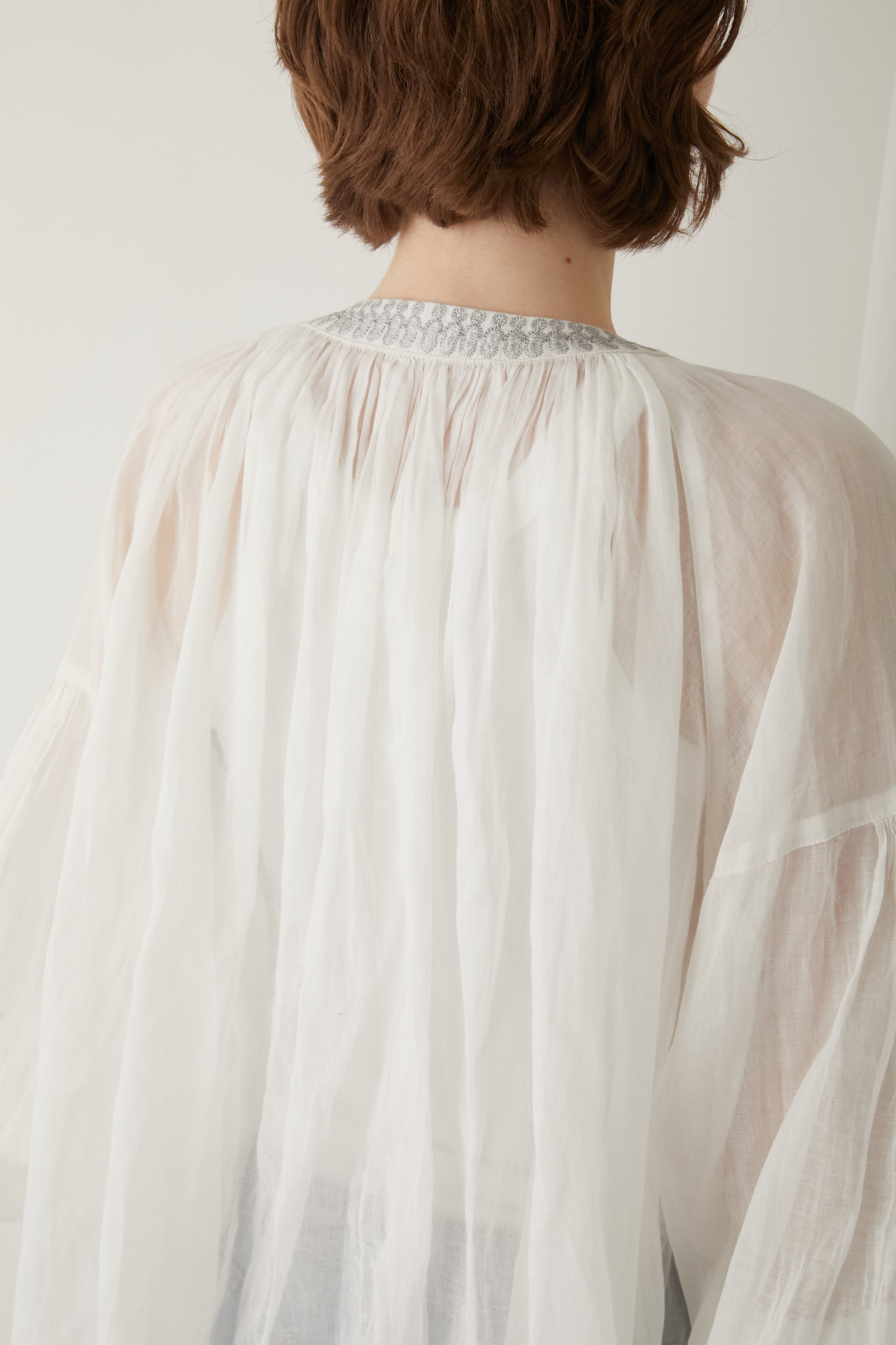 sheer cotton deco tape blouse │  WHITE